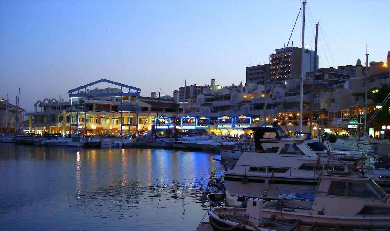 베날마데나코스타 Happy Puerto Marina 아파트 0*,